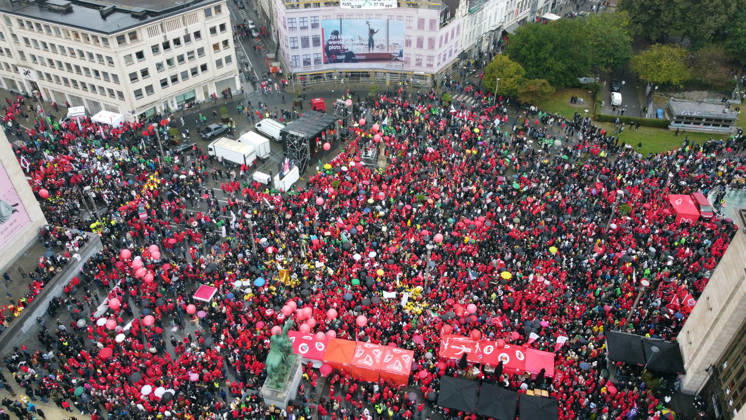 Strike in Belgium disrupts transport BRUSSELS, BELGIUM - OCTOBER 9: Demonstrators carrying trade union flags gather in a central square in Brussels, Belgium on October 9, 2026, during a nationwide strike protesting proposed federal austerity measures and public spending cuts. Organized by major trade union confederations ABVV-FGTB and ACV-CSC, the mass rally coincided with severe transportation disruptions across the country, including approximately 140 flight cancellations at Brussels Airport. Dursun Aydemir Anadolu Brussels Belgium. Editorial use only. Please get in touch for any other usage.  Copyright: x2026xAnadoluxDursunxAydemirx