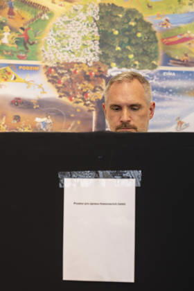 The two-day elections to municipal assemblies started in the Czech Republic together with the first round of the elections to one-third of the Senate, on October 9, 2026. On the photo votes Zdenek Hrib, chairman of the Czech Pirate Party (Pirates), in Prague, Czech Republic. (CTKxPhoto MichalxKamaryt) CTKPhotoP2026100905028  CTKPhotoP2026100905028