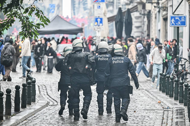 Violent student protests merge with a trade union demonstration near Mont des Arts in Brussels, Belgium, on 9 October 2026. Clashes and disorder unfold as student protesters join the union-led mobilisation in the Belgian capital.
