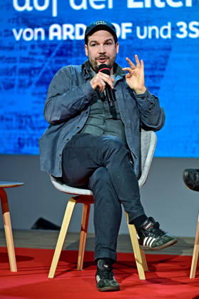 Frankfurter Buchmesse 2026. Schriftsteller Max Czollek am 09.10.2026 auf der Frankfurter Buchmesse. 20261009MWI154161