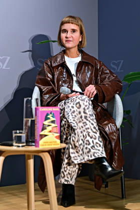 Frankfurter Buchmesse 2026. Schriftstellerin Caroline Wahl am 09.10.2026 auf der Frankfurter Buchmesse. 20261009MWI154432