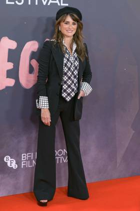 La Bola Negra Film Premiere Penelope Cruz attends the La Bola Negra BFI London Film Festival premiere, at The Royal Festival Hall, BFI Southbank, London. 8th October 2026. Copyright: xAndrewxSimsx NINTCHDBPICT001114441325