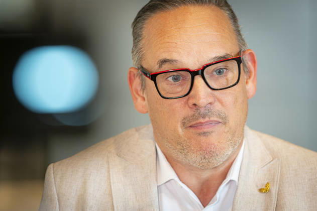 Martin Reichard EUR, Deutschland, Berlin, 09.10.2026: Martin Reichard (AfD) im Interview zur Absage von BMW - der AfD in Sachsen-Anhalt keine Fahrzeuge zu leasen.