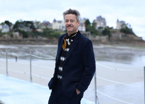 Thibault de Montalembert by the seawater pool on L Ecluse Beach during the 37th Dinard British and Irish Film Festival, France, on October 9, 2026. Denis Guignebourg, Bestimage. 37th Dinard British Irish Film Festival on October 9, 2026, in Dinard, France. Dinard, France  Copyright: xDenisxGuignebourgx xBestimagexDenisxGuignebourgx xBestimagex