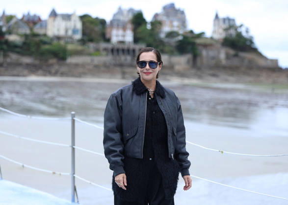Amira Casar by the seawater pool on L Ecluse Beach during the 37th Dinard British and Irish Film Festival, France, on October 9, 2026. Denis Guignebourg, Bestimage. 37th Dinard British Irish Film Festival on October 9, 2026, in Dinard, France. Dinard, France  Copyright: xDenisxGuignebourgx xBestimagexDenisxGuignebourgx xBestimagex