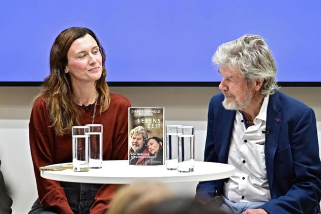 Frankfurter Buchmesse 2026. Reinhold und Diane Messner am 09.10.2026 auf der Frankfurter Buchmesse. 20261009MWI154376