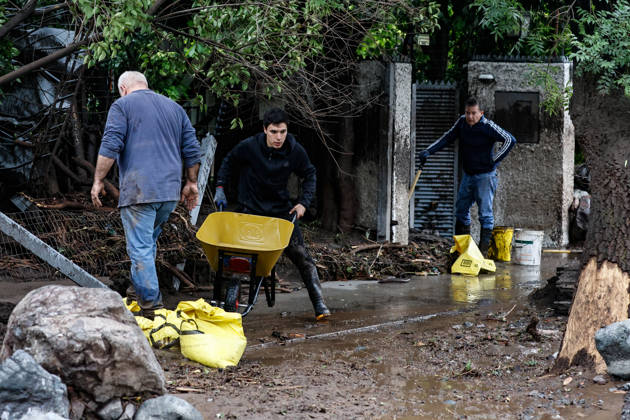 Santiago, October 9, 2026: Consequences of a mudslide that affected the area from San Carlos de Apoquindo to Los Dominicos in the Las Condes district, causing widespread damage and sweeping away vehicles and people. Diego Martin Aton, Chile, Aton 1198119 jpeg  Copyright: DIEGOxMARTIN ATONxCHILE