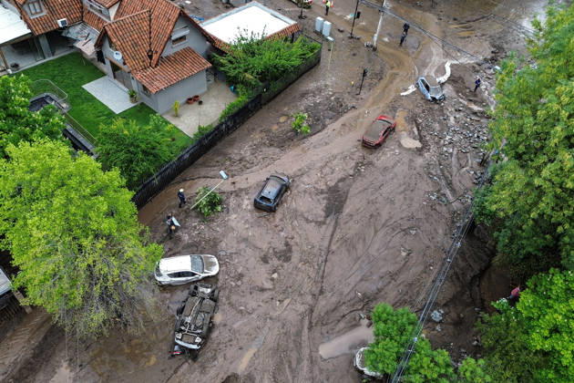Santiago, October 9, 2026: Consequences of a mudslide that affected the area from San Carlos de Apoquindo to Los Dominicos in the Las Condes district, causing widespread damage and sweeping away vehicles and people. Diego Martin Aton, Chile, Aton 1198130 jpeg  Copyright: DIEGOxMARTIN ATONxCHILE