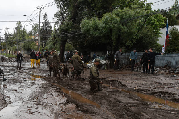 Santiago, October 9, 2026: Consequences of a mudslide that affected the area from San Carlos de Apoquindo to Los Dominicos in the Las Condes district, causing widespread damage and sweeping away vehicles and people. Diego Martin Aton, Chile, Aton 1198135 jpeg  Copyright: DIEGOxMARTIN ATONxCHILE
