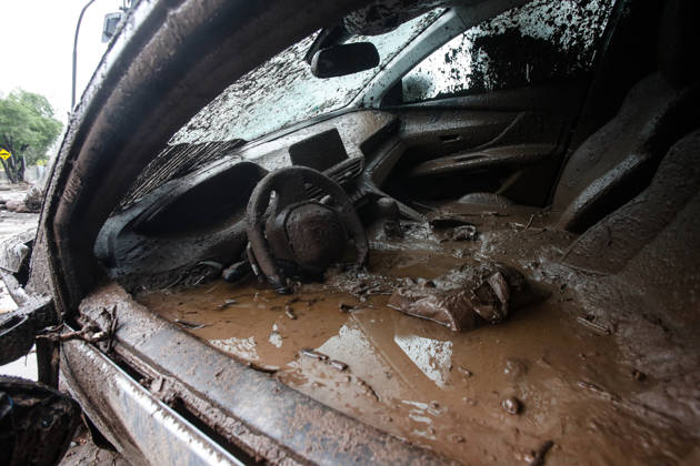Santiago, October 9, 2026: Consequences of a mudslide that affected the area from San Carlos de Apoquindo to Los Dominicos in the Las Condes district, causing widespread damage and sweeping away vehicles and people. Diego Martin Aton, Chile, Aton 1198114 jpeg  Copyright: DIEGOxMARTIN ATONxCHILE
