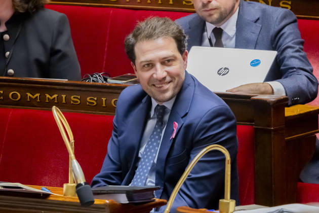 Paris, France le 9 Octobre, 2026 - Examen en seance a l assemblee nationale de la proposition de loi apportant une reponse integrale au phenomene des violences sexuelles et sexistes contre les femmes et les enfants - Christopher Weissberg POLITIQUE, ASSEMBLEE NATIONALE, EXAMEN DE LOI, LEGISLATIF, LOI INTEGRALE, VIOLENCES SEXUELLES  Copyright: xVincentxIsorex