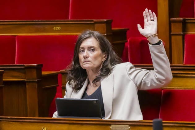 Paris, France le 9 Octobre, 2026 - Examen en seance a l assemblee nationale de la proposition de loi apportant une reponse integrale au phenomene des violences sexuelles et sexistes contre les femmes et les enfants - Sandrine Josso POLITIQUE, ASSEMBLEE NATIONALE, EXAMEN DE LOI, LEGISLATIF, LOI INTEGRALE, VIOLENCES SEXUELLES  Copyright: xVincentxIsorex