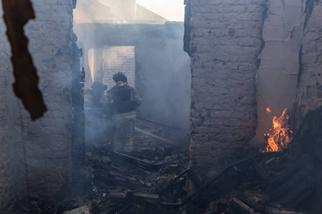 Aftermath of Russian drone strike in Ukraine KRAMATORSK, UKRAINE - OCTOBER 9: Ukrainian firefighters put out a fire in a house following a Russian drone strike in Kramatorsk, Ukraine, 9 October 2026 Diego Herrera Carcedo Anadolu Kramatorsk Ukraine. Editorial use only. Please get in touch for any other usage.  Copyright: x2026xAnadoluxDiegoxHerreraxCarcedox