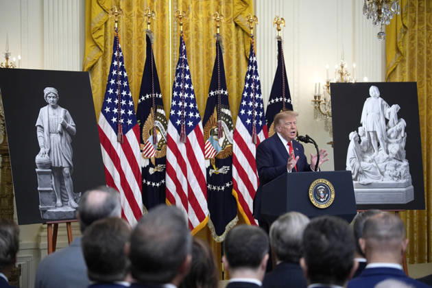 Donald Trump on Columbus Day celebration - Washington US President Donald Trump hosts a Columbus Day celebration in the East Room in Washington on October 9, 2026. Photo by Yuri Gripas ABACAPRESS.COM Washington DC United States Copyright: xGripasxYuri ABACAx