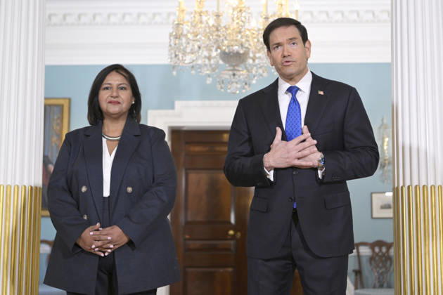 News Bilder des Tages Photograph of the U.S. Secretary of State Marco Rubio and the leather of a Venezuelan opposition bloc, Dinorah Figuera, during a meeting in the Treaty Room at the State Department in Washington, D.C., USA, 09 October 2026. Rubio stated that the dialogue between an opposition bloc led by Dinorah Figuera and the Chavistas to move toward a democratic transition in Venezuela has the full support of the Donald Trump administration. The opposition s dialogue with Chavismo has the full support of the U.S. !ACHTUNG: NUR REDAKTIONELLE NUTZUNG!  Copyright: xLeninxNollyx USA3442 20261009-55021639061_1