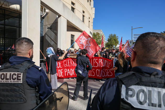 High school students block schools here, demanding the release of their classmates in police custody in front of the Aix-en-Provence police station. - 09 11 2026 - France Bouches-du-Rhone Marseille -  SylvainxRostaingx xLexPictorium LePictorium_0342755