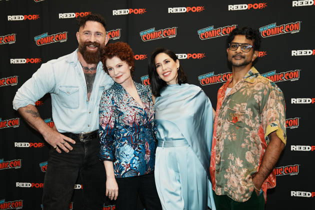 October 9, 2026, New York, New York, USA: The cast of CBS Studios hit show Ghosts from left: DEVAN CHANLDER LONG, REBECCA WISOCKY, SHEILA CARRASO and UTKARSH AMBUDKAR stand for a photo at the 2026 New York Comic Con at the Javits Center on October 9, 2026 in New York. New York USA - ZUMAb148 20261009_zap_b148_009 Copyright: xBryanxSmithx
