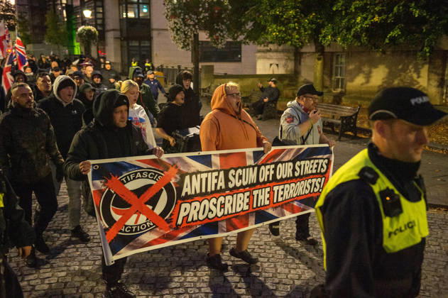 October 9, 2026, Bristol, Bristol, UK: Bristol, UK. Bristol Rises far-right demo (pictured) and counter-protest in city centre. Bristol Rises have called their protest after some of their members were at the centre of a disturbance outside the main Bristol University building on Monday. A counter-protest has been called by a coalition of anti-racism groups. Police have a dispersal order in the centre and said anyone in either protest wearing a face covering may be arrested or prosecuted under recent new legal powers. Bristol UK  - ZUMAl94_ 20261009_zaf_l94_011 Copyright: xSimonxChapmanx