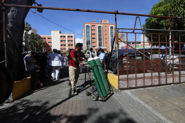 Strong 7.7 magnitude earthquake strikes Panama PANAMA CITY, PANAMA - OCTOBER 9: A strong 7.7 magnitude earthquake hit southern Panama on October 9, 2026, according to the US Geological Survey (USGS), upgrading its initial magnitude estimate from 7.6. The earthquake struck 12 kilometers (7.4 miles) west-southwest of Pitaloza Arriba at a depth of 12.6 kilometers (7.8 miles), the USGS said. There were no immediate reports of casualties or major damage. There was no tsunami warning, advisory, watch, or threat in effect, according to the US Tsunami Warning Center. According to local media, Panama International Airport has been temporarily closed. Daniel Gonzalez Anadolu Panama City Panama. Editorial use only. Please get in touch for any other Copyright: x2026xAnadoluxDanielxGonzalezx