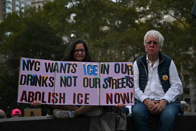 Protesters rally after ICE shooting of New York man in car with child inside NEW YORK, UNITED STATES - OCTOBER 9: A massive protest takes place at Foley Square , demanding the withdrawal of ICE from the city in New York, United States on October 9, 2026. The demonstration follows an incident yesterday in the Bronx where an ICE officer shot Oscar Belgal, a Dominican Republic national, in the neck while he was driving with a 5-year-old child in the vehicle. Waleed Zein Anadolu New York United States. Editorial use only. Please get in touch for any other usage. Copyright: x2026xAnadoluxWaleedxZeinx