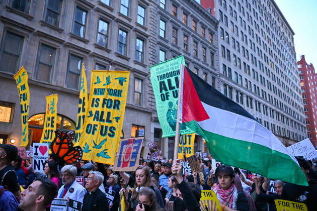 Thousands of New York protesters rally against ICE after Bronx shooting NEW YORK, UNITED STATES - OCTOBER 9: Thousands of people gathered at Foley Square to demand the withdrawal of US Immigration and Customs Enforcement (ICE) from the city, a day after an ICE officer shot a Dominican Republic national in the neck in the Bronx in New York, United States on October 9, 2026. Waleed Zein Anadolu New York United States. Editorial use only. Please get in touch for any other usage. Copyright: x2026xAnadoluxWaleedxZeinx