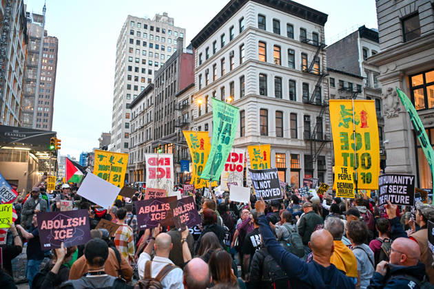 Thousands of New York protesters rally against ICE after Bronx shooting NEW YORK, UNITED STATES - OCTOBER 9: Thousands of people gathered at Foley Square to demand the withdrawal of US Immigration and Customs Enforcement (ICE) from the city, a day after an ICE officer shot a Dominican Republic national in the neck in the Bronx in New York, United States on October 9, 2026. Waleed Zein Anadolu New York United States. Editorial use only. Please get in touch for any other usage. Copyright: x2026xAnadoluxWaleedxZeinx