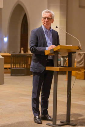 Der frühere Bundesinnen- und Verteidigungsminister Thomas de Maiziere (CDU) hält die 36. Bautzener Rede im Dom St. Petri. Bautzen, 09.10.2026. Unter dem Titel Was ist eigentlich los in Deutschland wer sind wir in Ost und West? spricht der 72-Jährige über die Entwicklung der Ost-West-Verhältnisse seit 1990 und die Erfahrungen aus mehr als drei Jahrzehnten deutscher Einheit. Die überparteiliche Vortragsreihe wird seit November 2022 von der Initiative Bautzen gemeinsam und dem Ökumenischen Domladen Bautzen e.V. organisiert. Sie dient als Forum für gesellschaftspolitischen Austausch. Copyright: xMatthiasxWehnertx