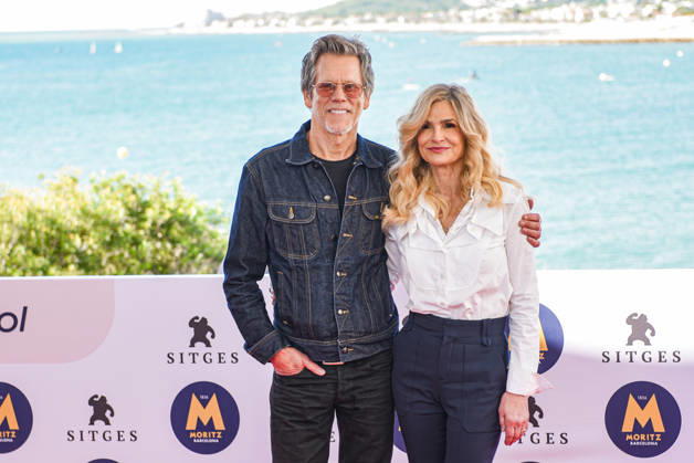 Photocall for the film *Family Movie* at the Sitges Film Festival. Actors Kevin Bacon and Kyra Sedgwick during the photocall for the film *Family Movie* at the Sitges Film Festival on October 10, 2026, in Sitges, Barcelona, Catalonia, Spain. Kevin Bacon, Kyra Sedgwick, and their son Travis Bacon visit the Sitges Film Festival to present Family Movie, a horror comedy that the couple directed and starred in alongside their children, Sosie and Travis. October 10, 2026, Sitges, Barcelona, Catalonia, Sitges, Barcelona, Catalonia, Spain Copyright: xAlbertoxParedesx 7834596