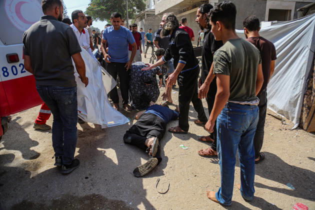 October 10, 2026, Palestine: Four martyrs were killed after being targeted by a missile from Israeli surveillance aircraft west of Gaza City. Palestine - ZUMAe144 20261010_zip_e144_002 Copyright: xMohammadxAbuxElsebahx