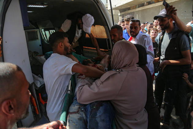 October 10, 2026, Palestine: Four martyrs were killed after being targeted by a missile from Israeli surveillance aircraft west of Gaza City. Palestine - ZUMAe144 20261010_zip_e144_005 Copyright: xMohammadxAbuxElsebahx