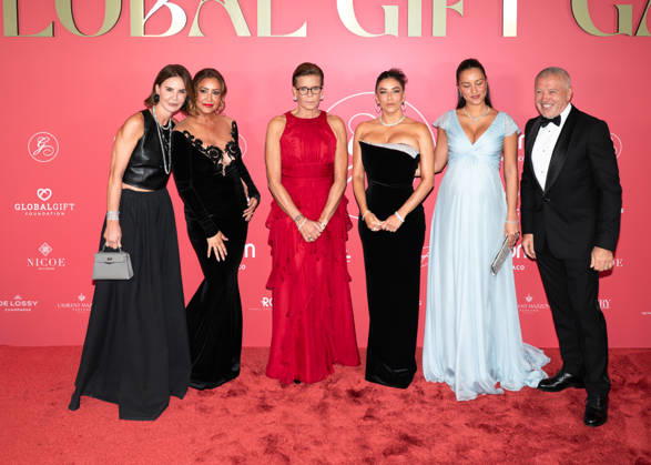 Photocall from the 2nd Global Gift Gala in Monaco: Guest, Mara Bravo, Princess Stephanie of Monaco, Eva Longoria, Alexandra Leclerc, and a guest attend the 2nd Monaco Global Gift Gala photocall at the Hotel de Paris on October 9, 2026, in Monaco, Monaco. Photo by Laurent Coust. Starface 460363 2026 10 09 Monaco Monaco  Copyright: xLaurentxCoustx xStarfacex STAR_460363_004