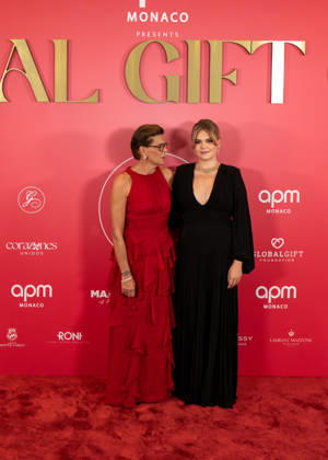 Photocall from the 2nd Global Gift Gala in Monaco: Princess Stephanie of Monaco and Camille Gottlieb attend the 2nd Monaco Global Gift Gala Photocall at the Hotel de Paris on October 9, 2026, in Monaco, Monaco Photo by Laurent Coust Starface 460363 2026 10 09 Monaco Monaco  Copyright: xLaurentxCoustx xStarfacex STAR_460363_007