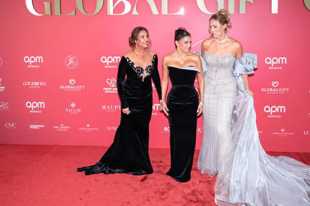 Photocall from the 2nd Global Gift Gala in Monaco: Maria Bravo, Eva Longoria and a guest attend the 2nd Monaco Global Gift Gala photocall at the Hotel de Paris on October 9, 2026, in Monaco, Monaco. Photo by Laurent Coust. Starface 460363 2026 10 09 Monaco Monaco  Copyright: xLaurentxCoustx xStarfacex STAR_460363_013