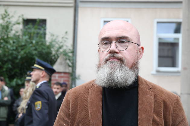 09.10.2026 Halle Saale Halle (Saale) Halle Saale Sachsen-Anhalt Ansicht Stadtansicht Sachsen Anhalt Ansicht Dem Landtagvizepräsidenten Hans-Thomas Tillschneider ( AfD ) wird der Zutritt zur Synagoge versperrt Es ist der siebte Jahrestag: Am 9. Oktober 2019 versuchte ein Attentäter, am höchsten jüdischen Feiertag Jom Kippur die hallesche Synagoge anzugreifen, und tötete zwei Menschen. Eine Menschenkette der Organisiert wurde sie von der Jüdischen Studierendenunion Deutschland verwehrte Tillschneider den Zugang ï¿½