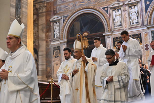 IPA89501587 - Italy, Rome, Vatican, October 10, 2026: Cardinal Baldo Reina celebrates a Mass for the ordination of deacons at St. John Lateran. Photograph by ALESSIA GIULIANI Catholic Press Photo Copyright: xx xAlessiaxGiuliani Catholipressphox IPA89501587
