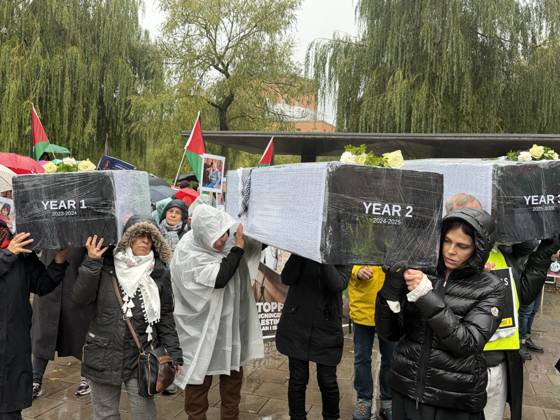 Demonstrators march in Stockholm to show solidarity with Palestinians STOCKHOLM, SWEDEN - OCTOBER 10: Demonstrators march to draw attention to the situation in Palestine and mark the third anniversary of the war in Gaza, on October 10, 2026, in Stockholm, Sweden. Atila Altuntas Anadolu Stockholm Sweden. Editorial use only. Please get in touch for any other usage.  Copyright: x2026xAnadoluxAtilaxAltuntasx