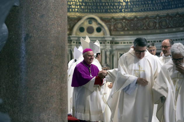 IPA89503404 - Italy, Rome, Vatican, October 10, 2026: Cardinal Baldo Reina celebrates Mass for the ordination of deacons at St. John Lateran. Photo by ALESSIA GIULIANI Catholic Press Photo  Copyright: xALESSIAxGIULIANI xCatholicxPressxPhotox xx IPA89503404