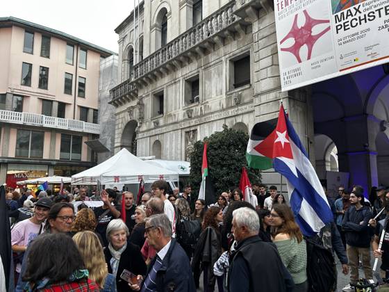 News - Pro-Palestine march in Padua Pro-Palestine march in Padua during Pro-Palestine march in Padua, News in Padua, Italy, October 10 2026 Padua Padua Italy Copyright: xAlessioxMarinix xLiveMediax LPN_2729388