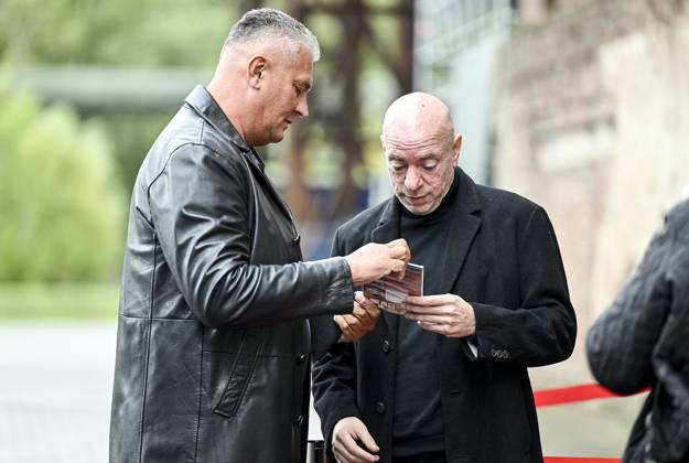 Fans und Weggefährten nehmen Abschied von Ralf Richter: Fotos von der Jahrhunderthalle ** NUR FÜR REDAKTIONELLE ZWECKE ** EDITORIAL USE ONLY **<p>Fans und Weggefährten nehmen am Samstag,10. Oktober 2026 Abschied von Ralf Richter in der Jahrhunderthalle in Bochum. Deutschland NRW Bochum Copyright: VladimirxWegener