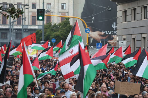 RECORD DATE NOT STATED IPA89508959 - Milan, National Day of Mobilization: The End of Genocide Is the End of Zionism, marking the third anniversary of the start of the conflict in Gaza  Copyright: xx xPoolxEmadecaxEnriquezx IPA89508959.jpeg
