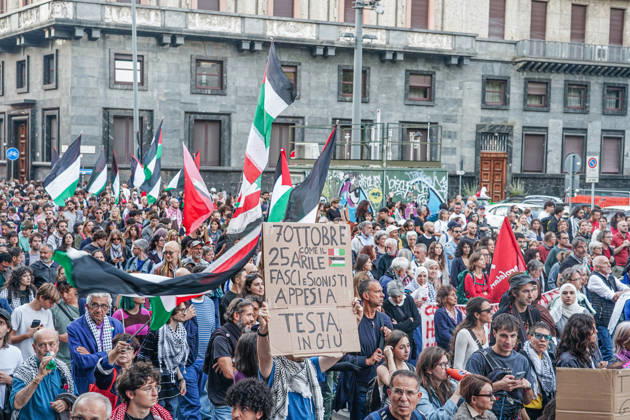 IPA89509193 - Milan, National Day of Mobilization: The End of Genocide Is the End of Zionism, marking the third anniversary of the start of the conflict in Gaza Copyright: xEmanuelexRobertoxDexCarlix xPoolxEmadecaxEnriquezx IPA89509193