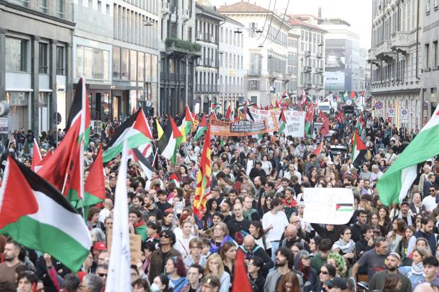 RECORD DATE NOT STATED IPA89509912 - Milan, National Day of Mobilization: The End of Genocide Is the End of Zionism, marking the third anniversary of the start of the conflict in Gaza Copyright: xx xPoolxEmadecaxEnriquezx IPA89509912.jpeg