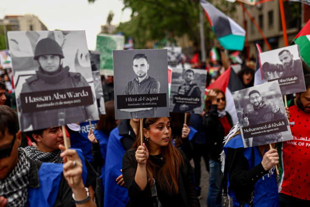 Thousands march in Santiago for Global Day of Action for Palestine SANTIAGO, CHILE - OCTOBER 10: Thousands of people take part in a demonstration organized by the Palestinian community in Chile as part of the Global Day of Action for Palestine, in Santiago, Chile, on October 10, 2026. Lucas Aguayo Araos Anadolu Santiago Chile. Editorial use only. Please get in touch for any other usage. Copyright: x2026xAnadoluxLucasxAguayoxAraosx