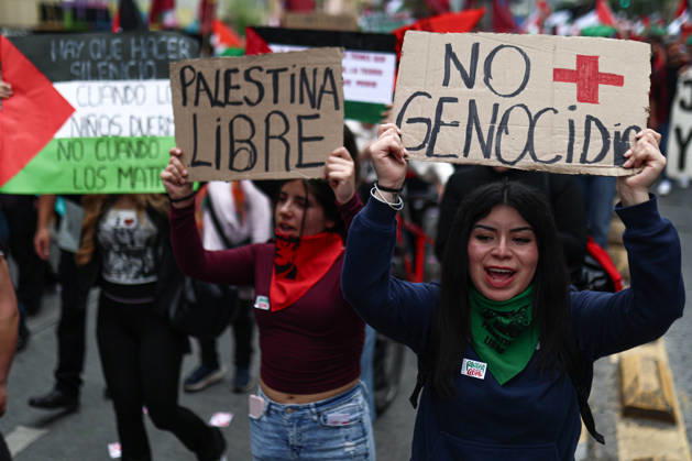Thousands march in Santiago for Global Day of Action for Palestine SANTIAGO, CHILE - OCTOBER 10: Thousands of people take part in a demonstration organized by the Palestinian community in Chile as part of the Global Day of Action for Palestine, in Santiago, Chile, on October 10, 2026. Lucas Aguayo Araos Anadolu Santiago Chile. Editorial use only. Please get in touch for any other usage.  Copyright: x2026xAnadoluxLucasxAguayoxAraosx