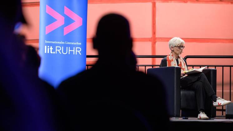 Essen: Bestseller-Autorin Dörte Hansen bei der Lit.Ruhr ** NUR FÜR REDAKTIONELLE ZWECKE ** EDITORIAL USE ONLY **<p>Dörte Hansen bei der Lit.Ruhr auf Zeche Zollverein am Samstag, den 10. Oktober 2026, in Essen-Katernberg. Deutschland NRW Essen Copyright: UwexErnst