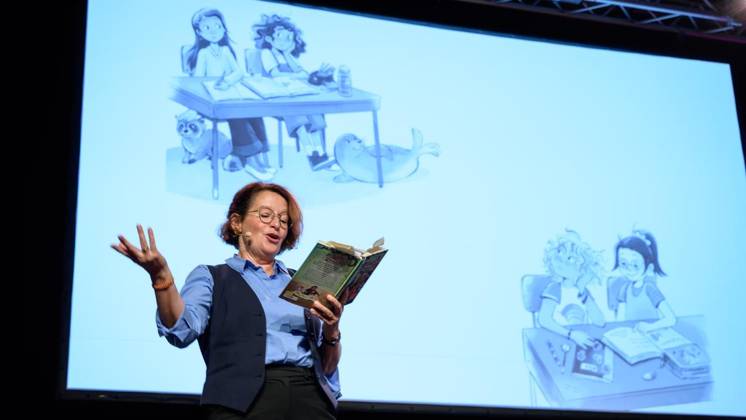 Essen: Margit Auer und die Schule der magischen Tiere bei der Lit.Ruhr ** NUR FÜR REDAKTIONELLE ZWECKE ** EDITORIAL USE ONLY **<p>Margit Auer am Samstag, den 10. Oktober 2026, bei der Lit.Ruhr auf Zeche Zollverein in Essen-Katernberg. Deutschland NRW Essen Copyright: UwexErnst