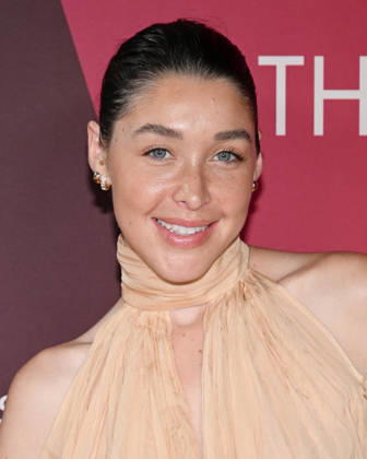 October 10, 2026, Santa Monica, California, USA: American actress, writer, and producer HANNA STEIN attends the inaugural Easterseals Disability Arts & Culture Awards DARCYS Awards red carpet. Santa Monica USA  - ZUMAb173 20261010_aap_b173_022 Copyright: xBillyxBennightx