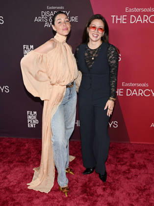 October 10, 2026, Santa Monica, California, USA: American actress, writer, and producer HANNA STEIN and American actress, director, and producer FIONA RENE, 38, attend the inaugural Easterseals Disability Arts & Culture Awards DARCYS Awards red carpet. Santa Monica USA - ZUMAb173 20261010_aap_b173_038 Copyright: xBillyxBennightx