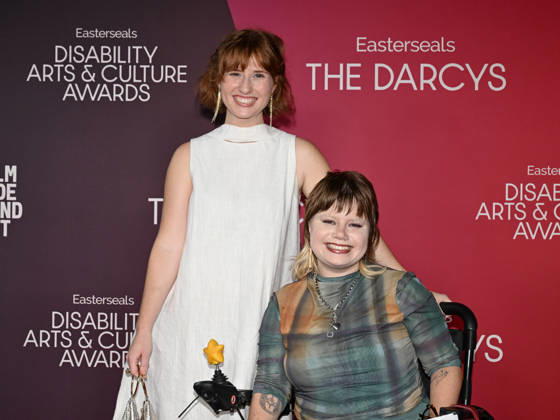 October 10, 2026, Santa Monica, California, USA: attends the inaugural Easterseals Disability Arts & Culture Awards DARCYS Awards red carpet. Santa Monica USA  - ZUMAb173 20261010_aap_b173_052 Copyright: xBillyxBennightx