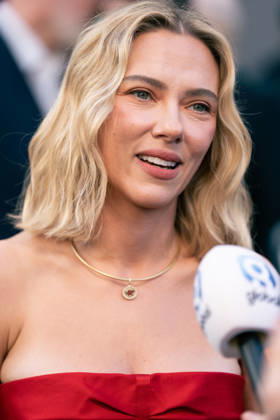 October 10, 2026, London, United Kingdom: Scarlett Johansson attends the Ray Gunn Gala during the 70th BFI London Film Festival at The Royal Festival Hall. London United Kingdom - ZUMAs197 20261010_aaa_s197_592 Copyright: xLounisxTiarx